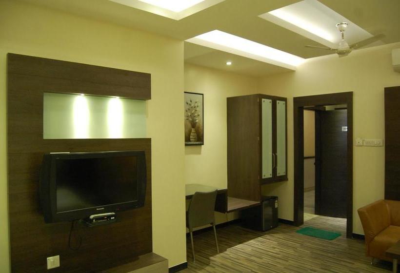 Hotel Purva 18