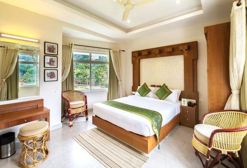 Hotel Monsoon Grande