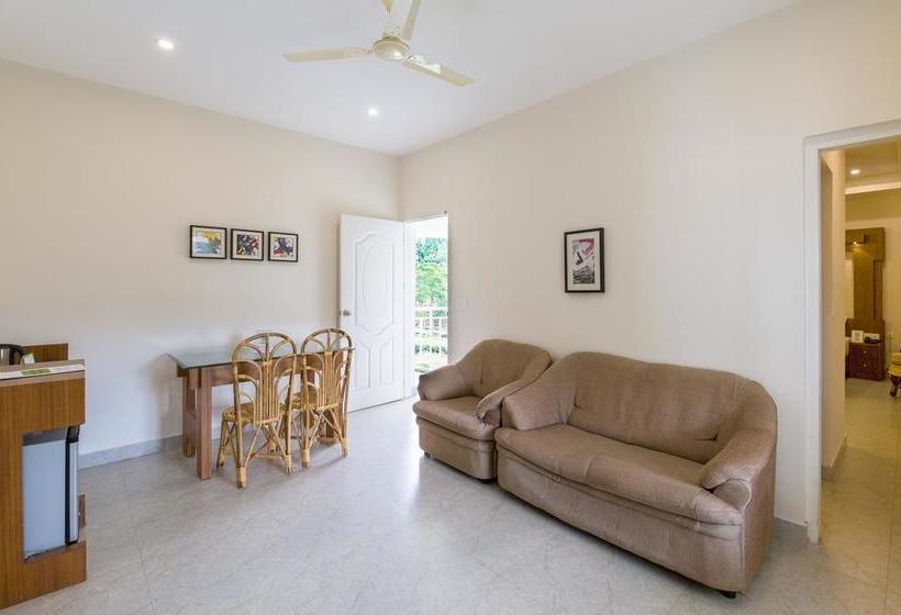 Hotel Monsoon Grande 10