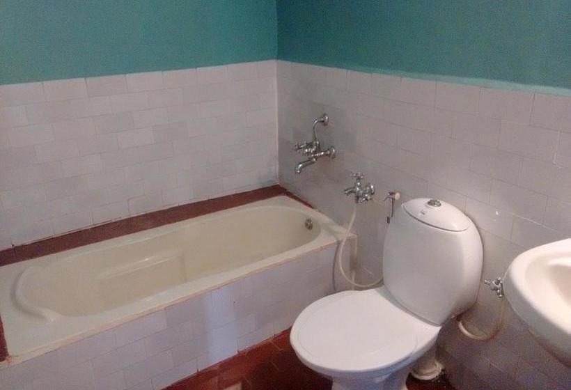 Old Quarter By Thehostelcrowd 16