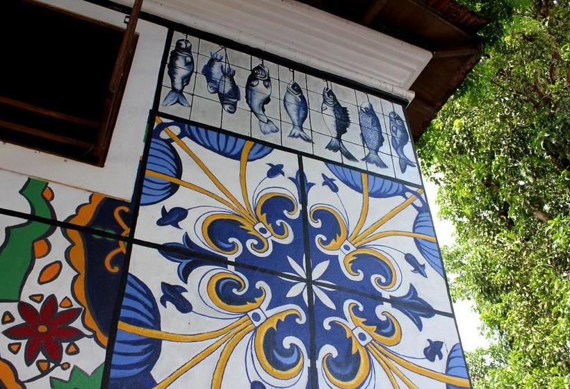 Old Quarter By Thehostelcrowd 19