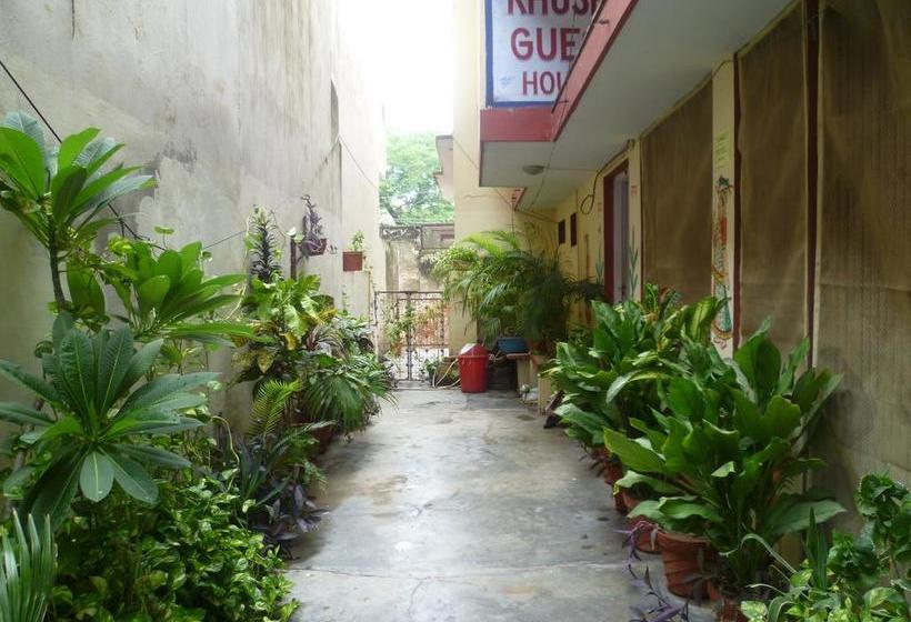 Bed and Breakfast Khushi Paying Guest House 1