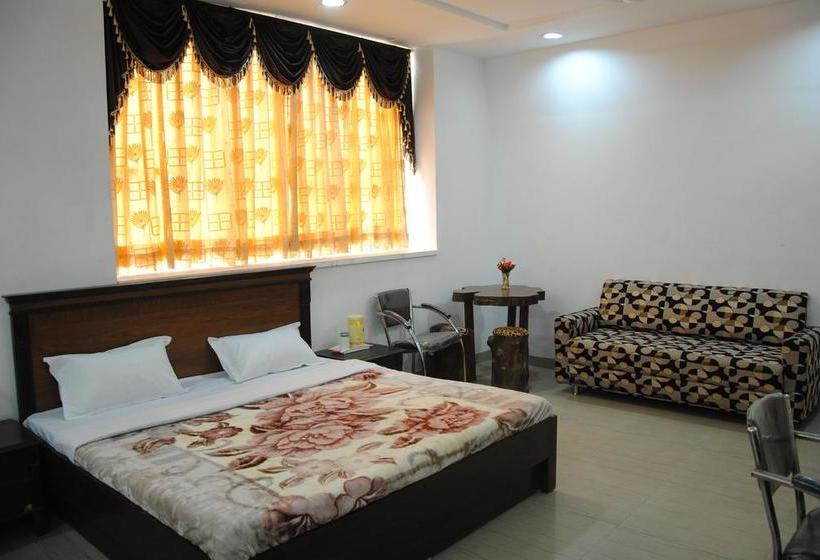 Hotel H.k. Continental 19