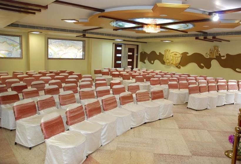 Hotel Wingston Mathura 2