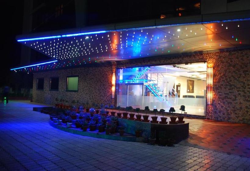 Hotel Wingston Mathura 4