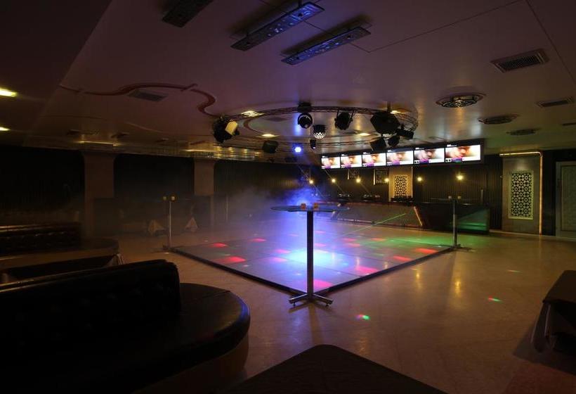 Hotel Wingston Mathura 5