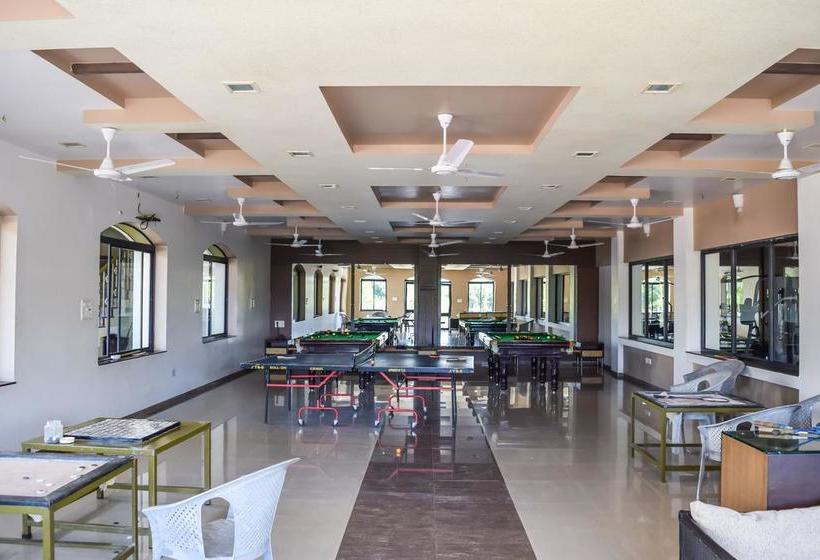 Amidhara Avezika Resort 15