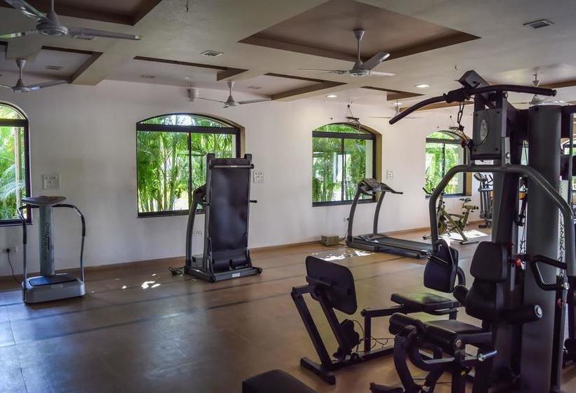 Amidhara Avezika Resort 18