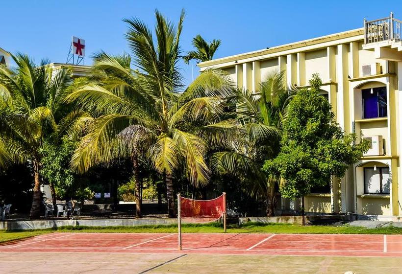 Amidhara Avezika Resort 6