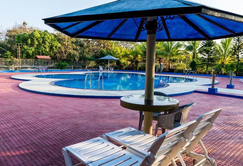 Amidhara Avezika Resort 9