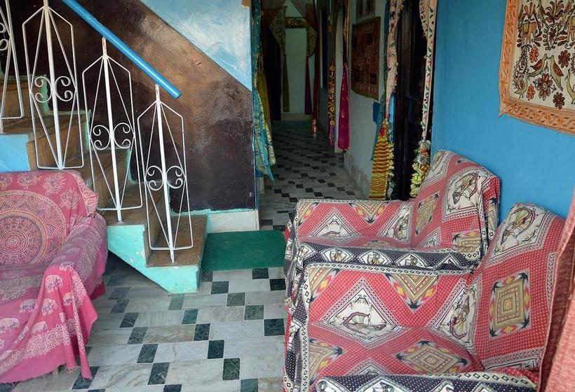 Hotel Monica Guesthouse & Safari 10