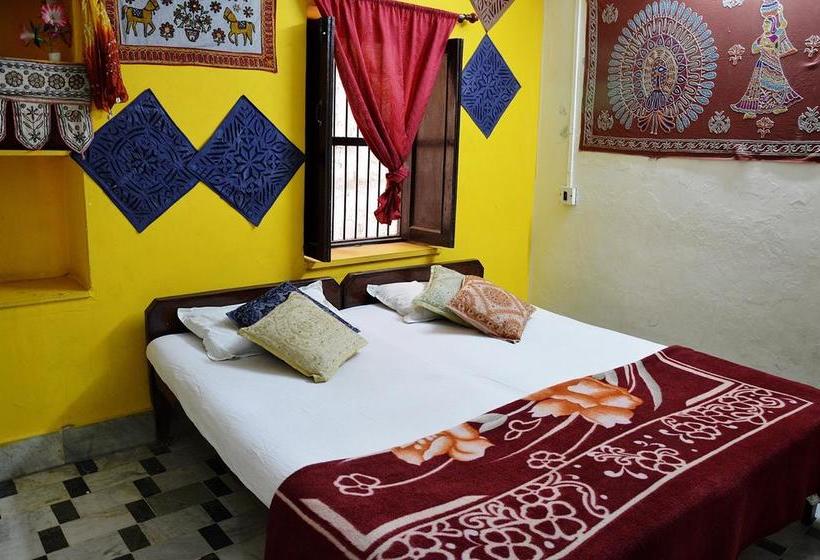 Hotel Monica Guesthouse & Safari 4