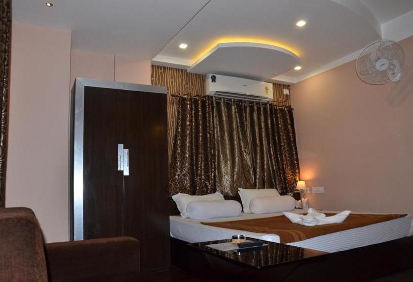 Hotel Sundaram Palace 7