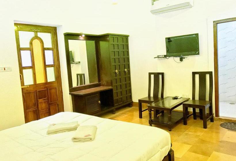 Hotel Artist Lodge 12