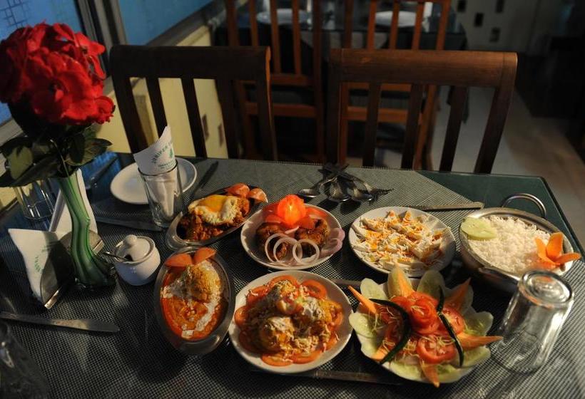 Hotel Juniper Tree 12