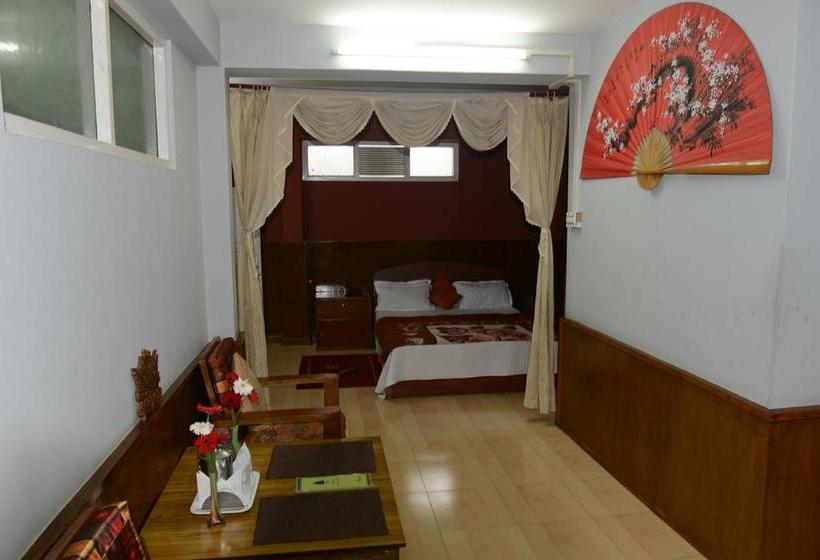 Hotel Juniper Tree 14