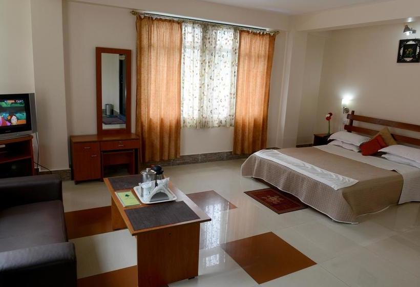 Hotel Juniper Tree 17