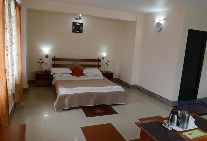 Hotel Juniper Tree 19