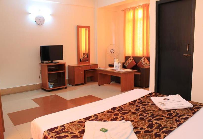 Hotel Juniper Tree 2