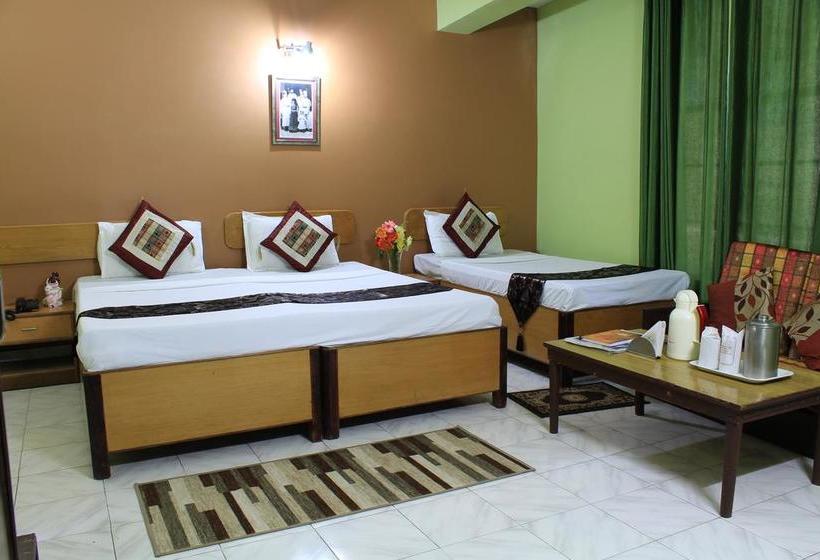 Hotel Juniper Tree 4