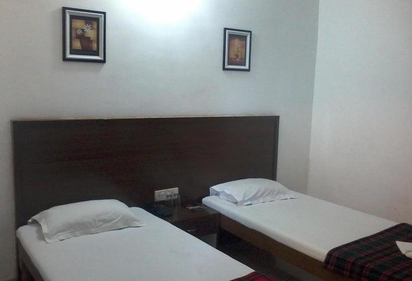 Hotel Buddha Residency 14