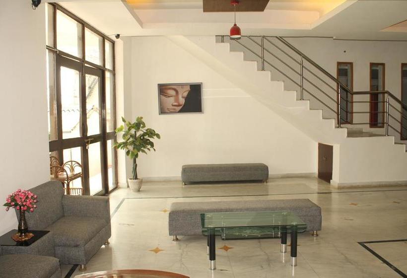 Hotel Buddha Residency 17