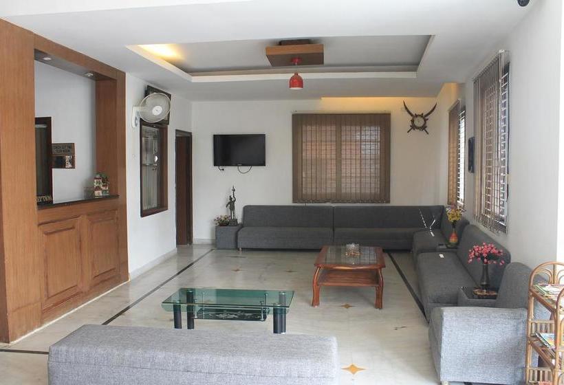 Hotel Buddha Residency 18