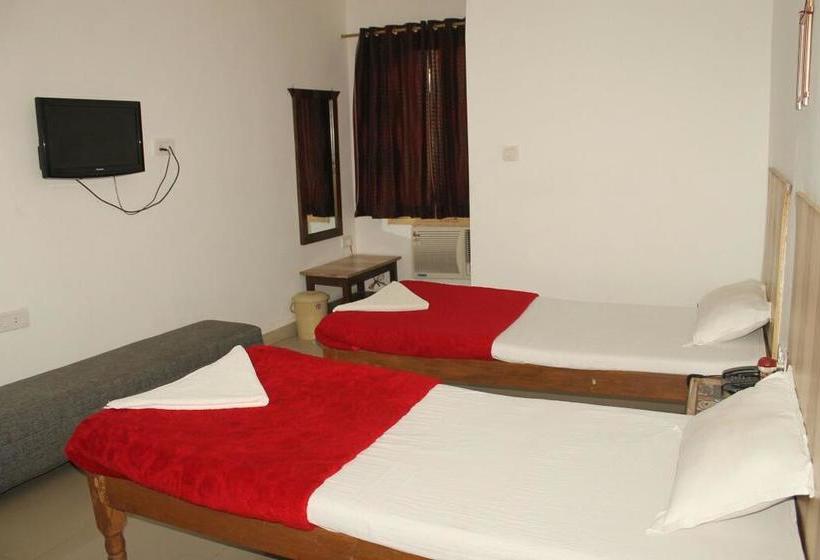 Hotel Buddha Residency 5