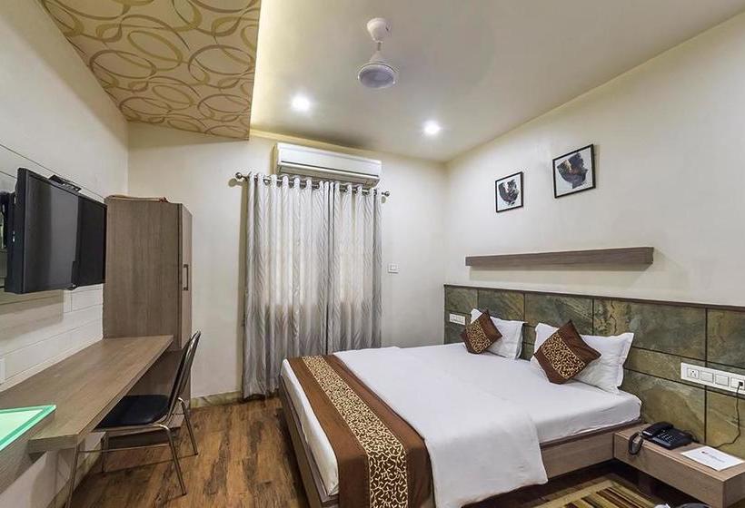 Hotel Comfort Ahmedabad Gujarat