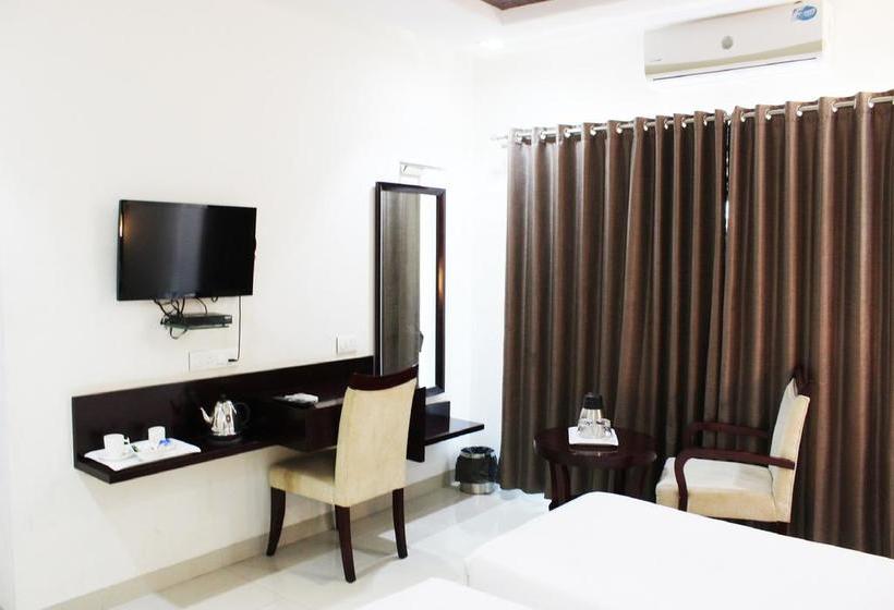 Hotel Krishna Inn 10