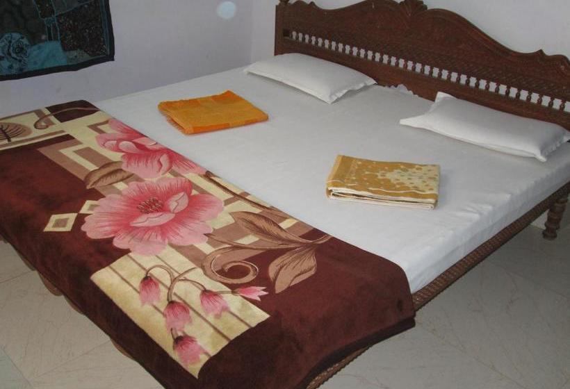 Hotel Desert Memories 15