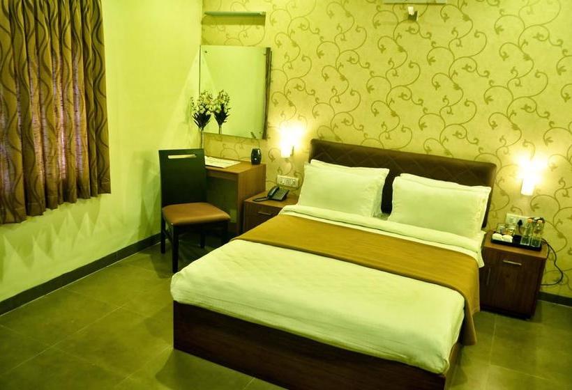 Hotel Arunachala 10