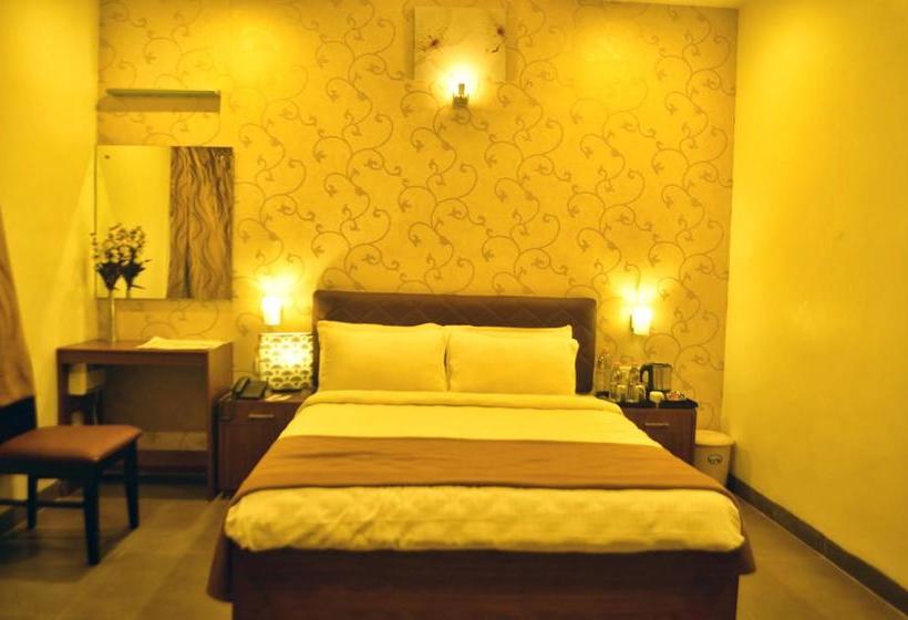 Hotel Arunachala 8