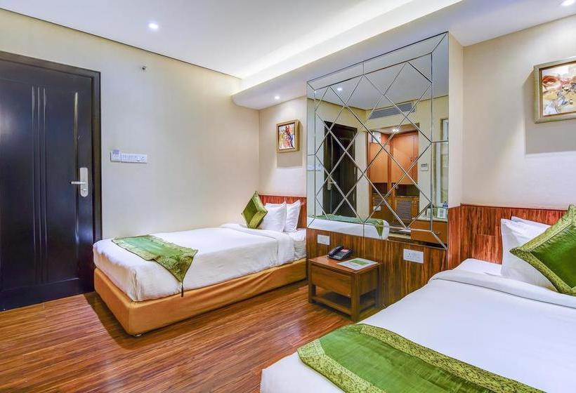 Hotel Sapphire Star Inn 13