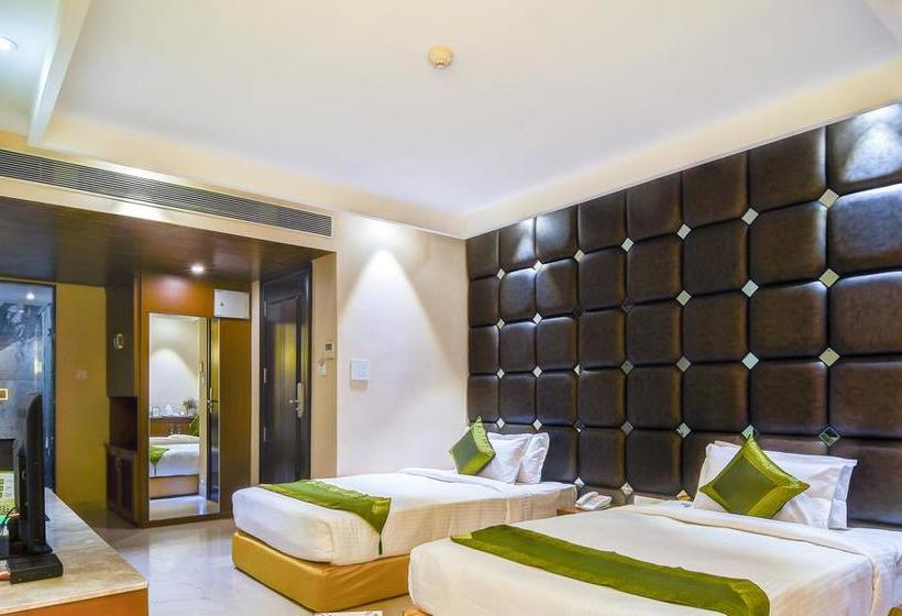 Hotel Sapphire Star Inn 9