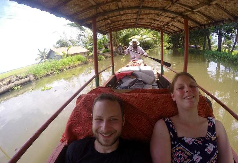 Bed and Breakfast Paradise Inn Guest House