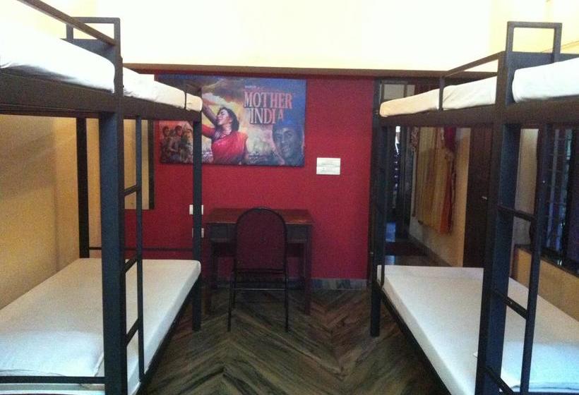 Bed and Breakfast Paradise Inn Guest House 12