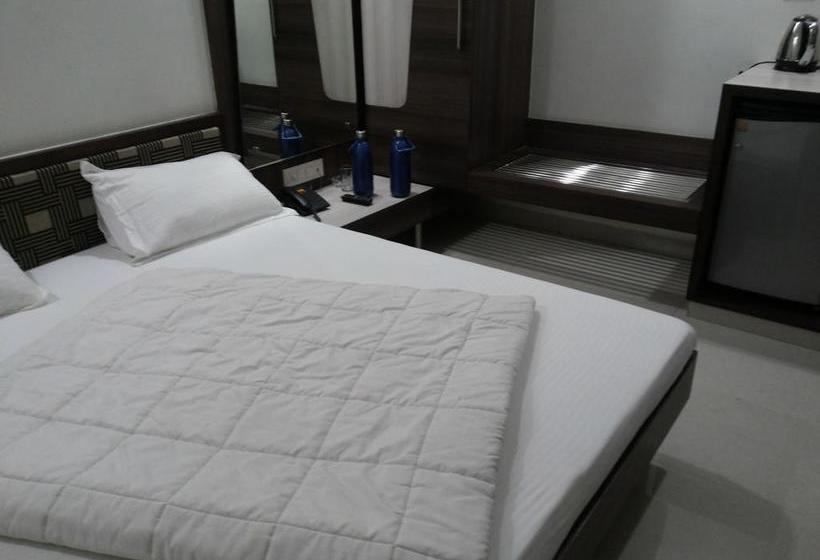 Hotel Somdeep Palace 16