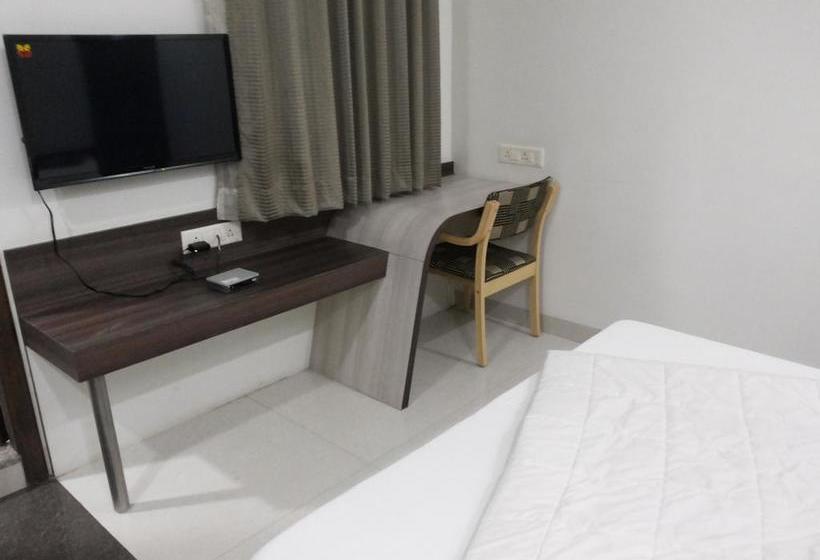 Hotel Somdeep Palace 18