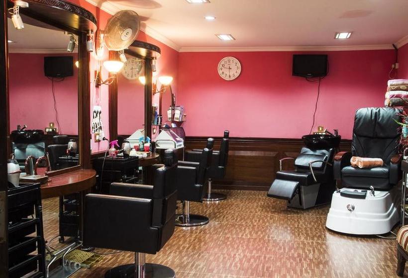 Hotel The Presidency Classic 15