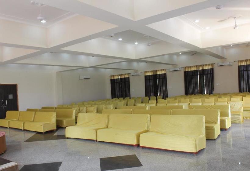 Geetanjali Hotel & Motel 20