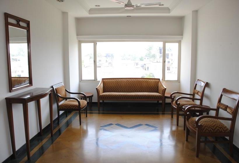 Hotel Crystal Palace 3