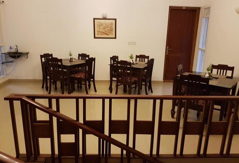 Resort Chithirapuram Palace 8