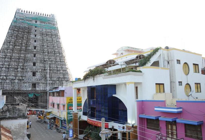 Hotel Sri Sarvesha Js Palace 19