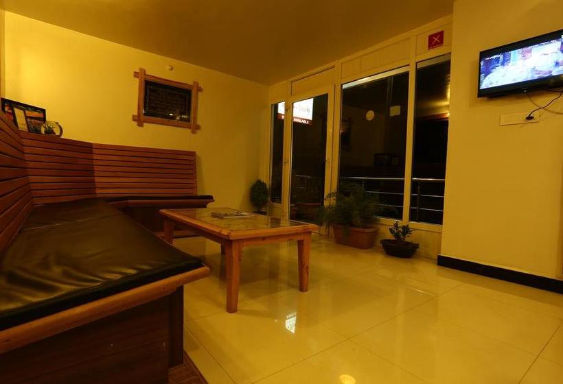 Hotel Al Woodlands Residency 12