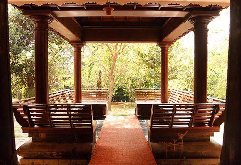 Amrutham Ayurvedic Village Resort 7