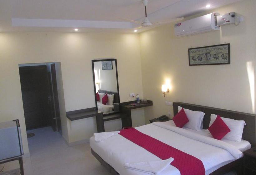 Lagoona Beach Resort 3