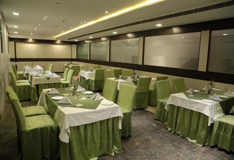 Hotel The Grand Radiant 17