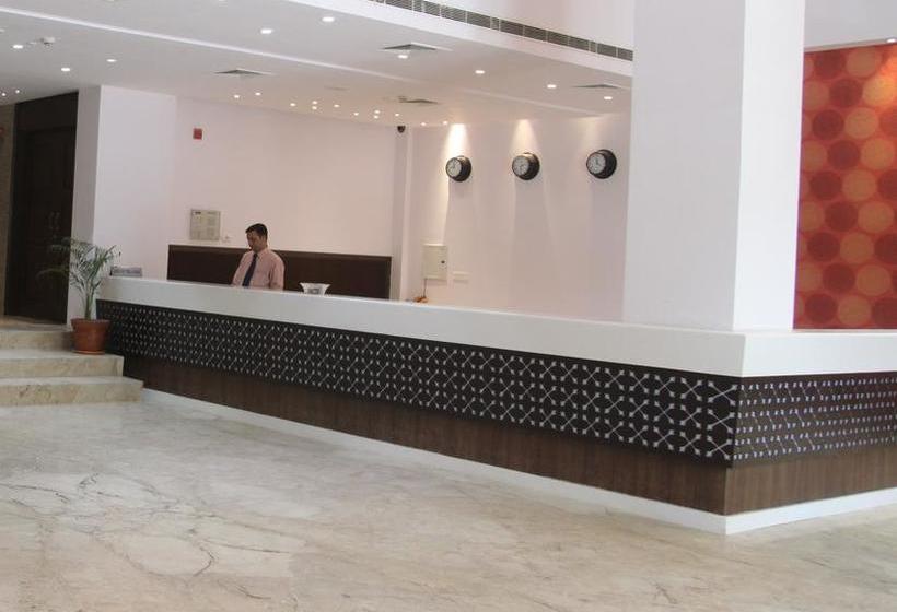 Hotel The Grand Radiant 4