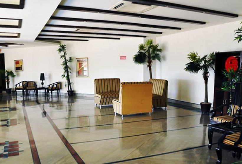 Ark Hotel & Resorts 17